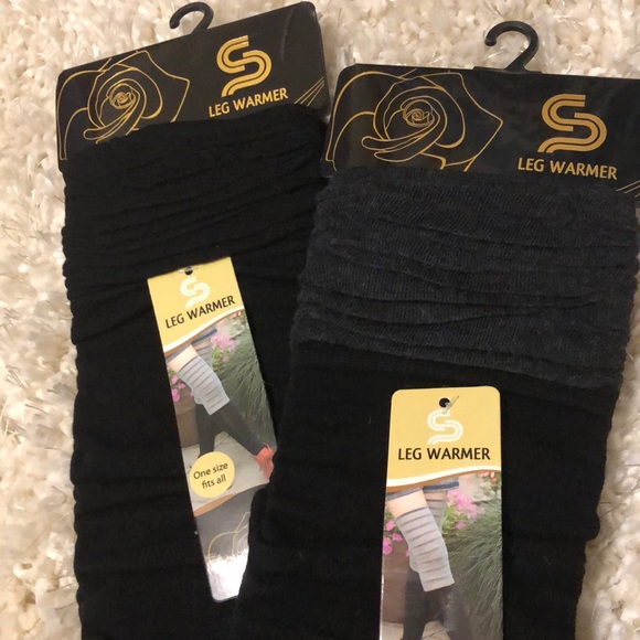 🎄Sale: Gray or Striped Leg Warmers - Picture 1 of 9